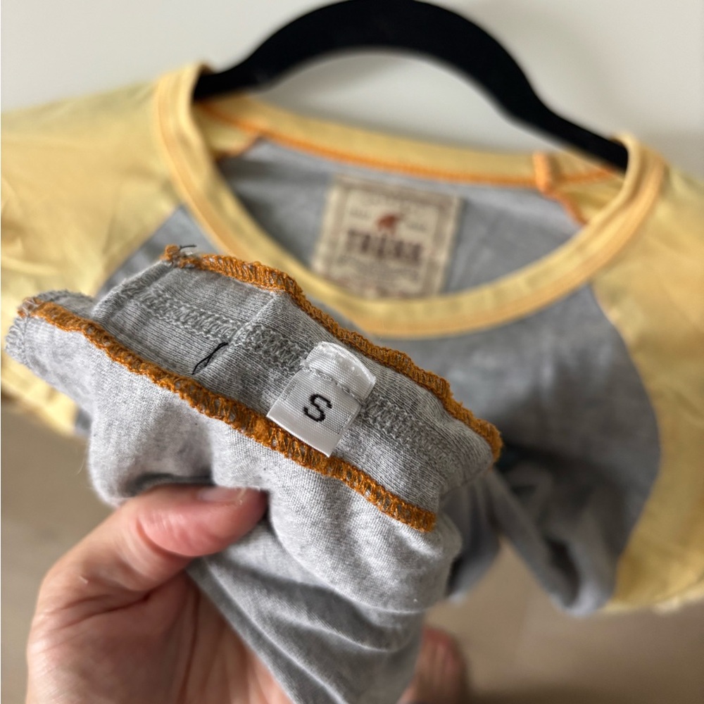 Trunk Vintage Graphic Long Sleeve Tee - Yellow and Gray - Picture 6 of 9
